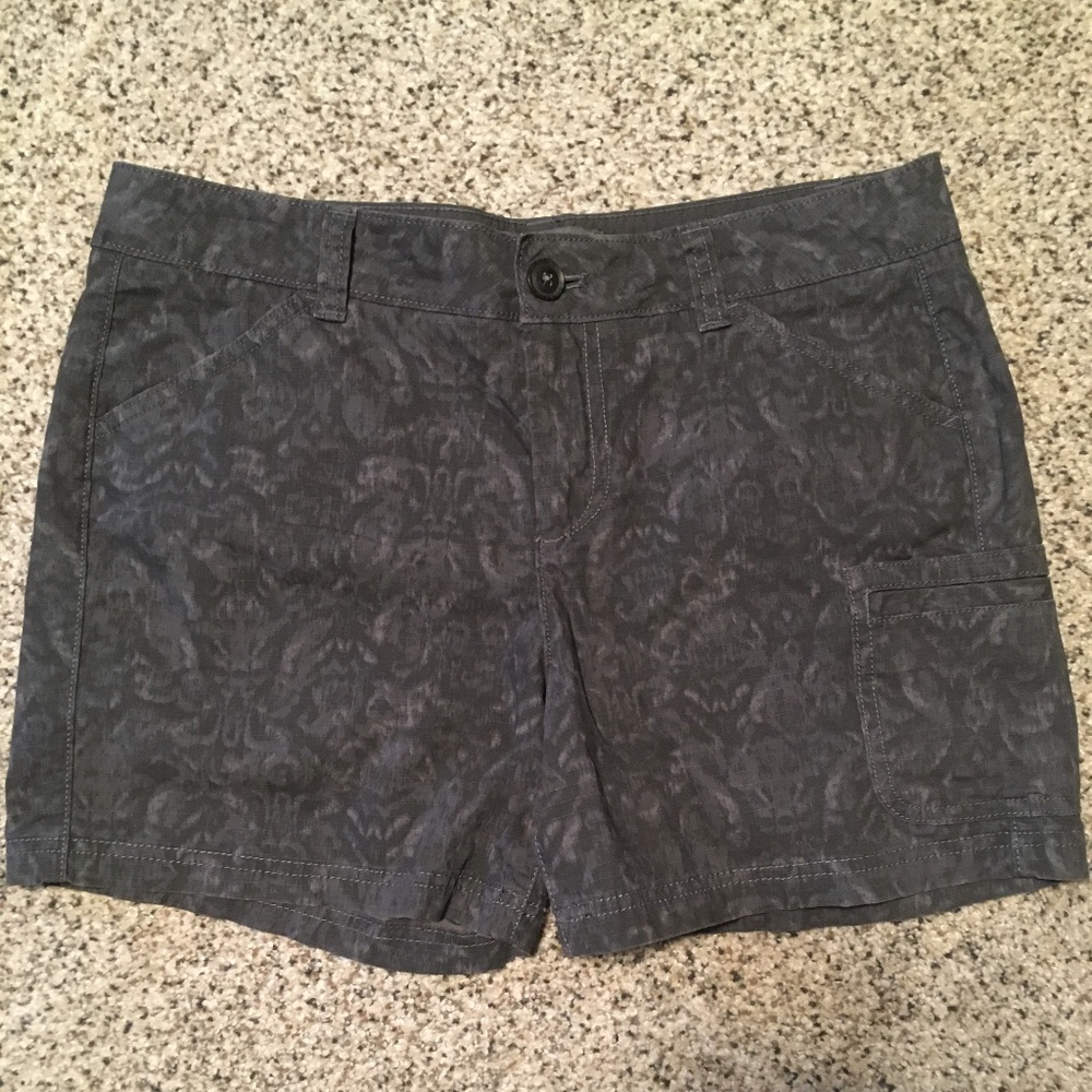 Eddie Bauer Gray Patterned Shorts